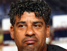 Rijkaard transfer listesini beğenmedi