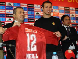 Lucas Neill Fenerbahçeyi kızdırdı