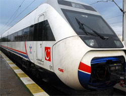 Yüksek Hızlı Tren yine arızalandı